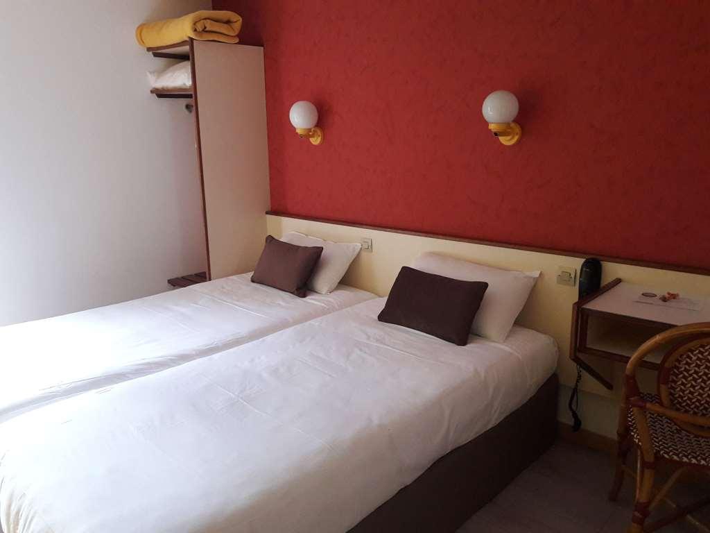 Hôtel Crocus Caen Mémorial Habitación foto