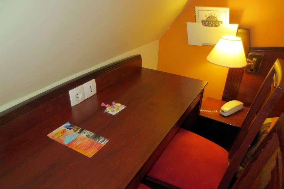 Hôtel Crocus Caen Mémorial Habitación foto